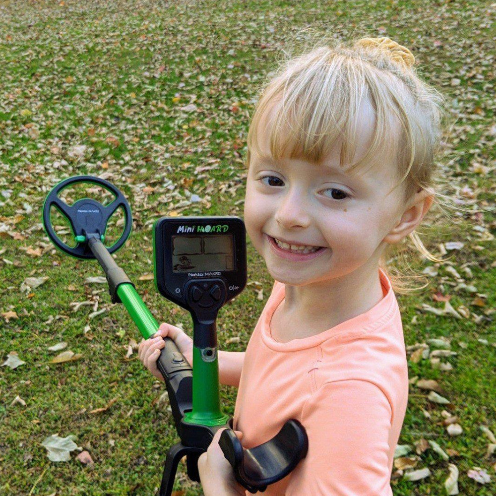 Mini Hoard Kids / Children's Metal Detector detectors1
